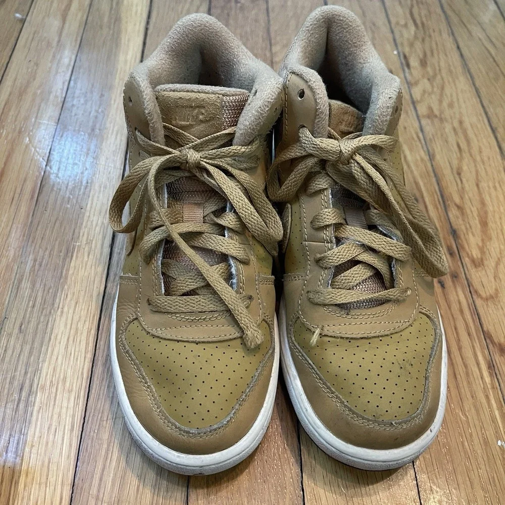 Nike youth size